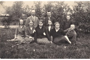 Juuru 6-kl. algkooli lõpupilt 1925